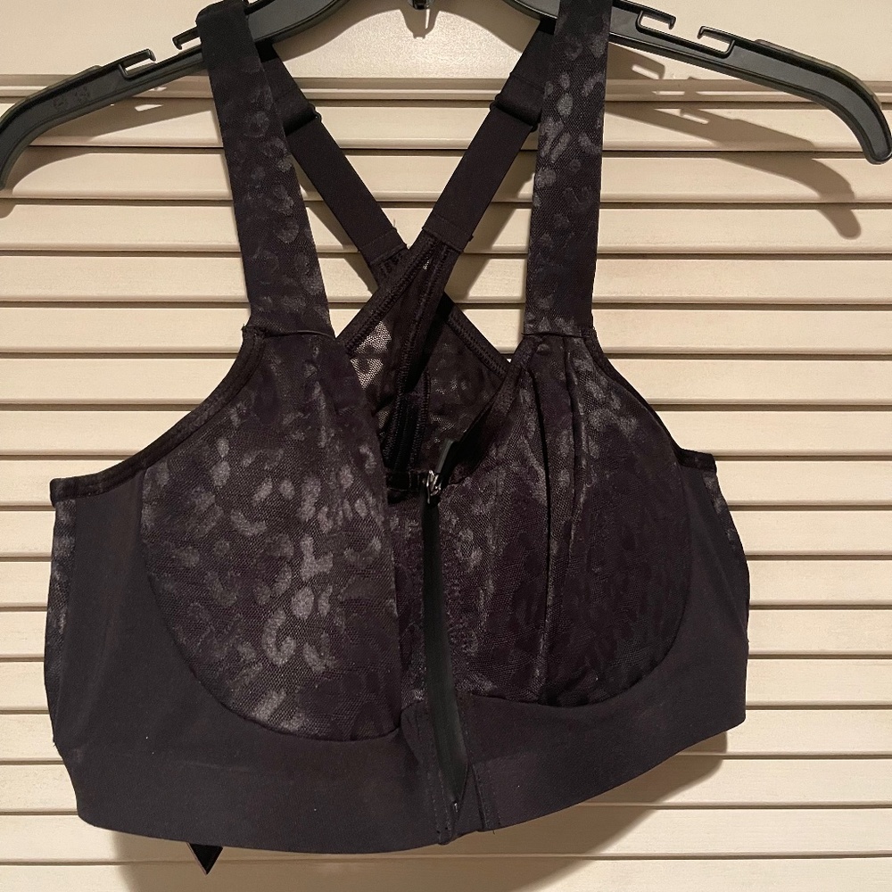 Victoria’s Secret Knockout Sports Bra 36 D